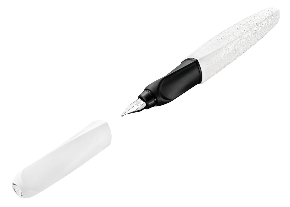 Pelikan-Twist-Fueller-structure-fuer-Rechtshaender-Linkshaender-weiss-offen-dny-lafueliki